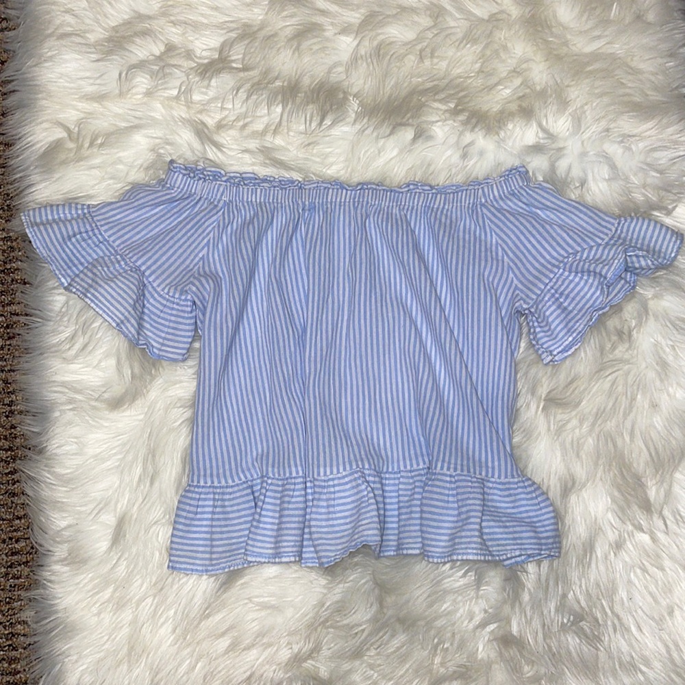 5 for $25🎈 miss love off the shoulder top